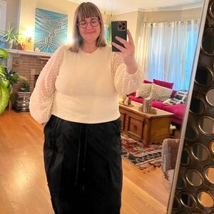 Anthropologie 1X Maeve black Textured-Sleeve Top